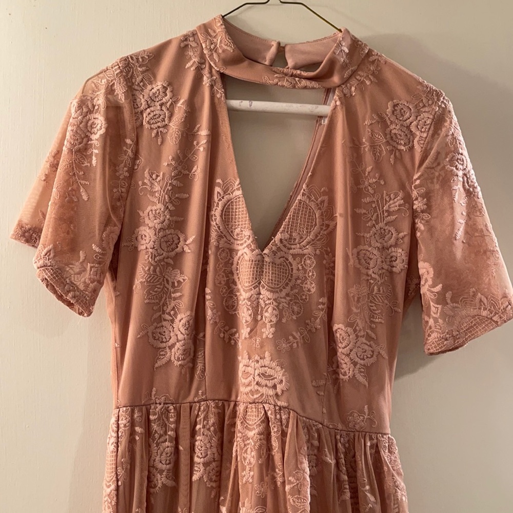 BLUSH LACE ROMPER